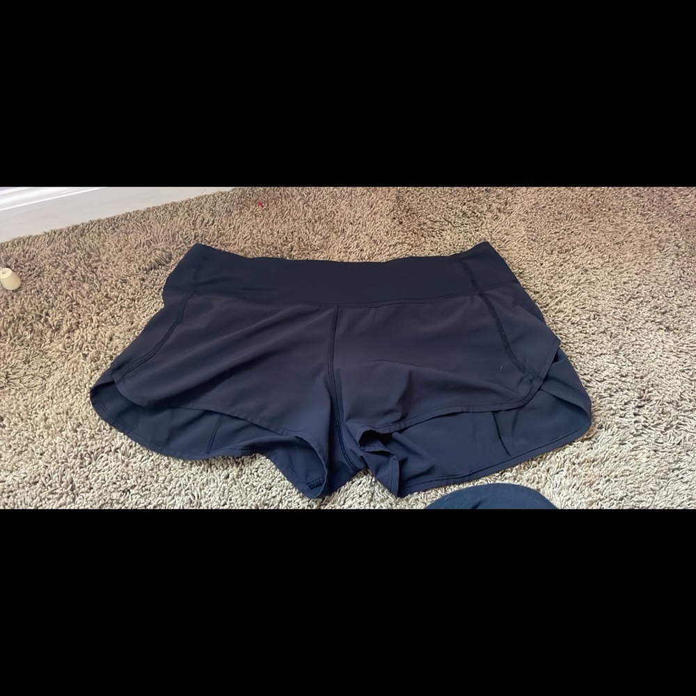 Black Lululemon speed up shorts size 6